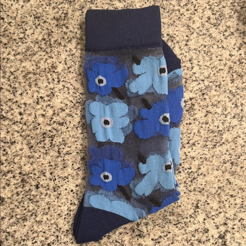 Marimekko Navy and Blue Floral Women’s Socks - Picture 2 of 3